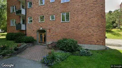 Lägenheter till salu i Lidingö - Bild från Google Street View Lägenheter till salu i Lidingö - Bild från Google Street View