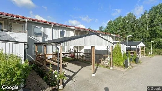 Lägenheter till salu i Huddinge - Bild från Google Street View