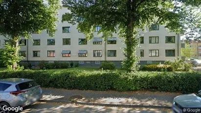 Lägenheter till salu i Uppsala - Bild från Google Street View Lägenheter till salu i Uppsala - Bild från Google Street View