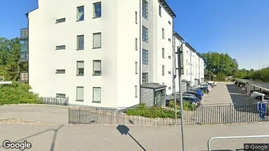 Lägenheter till salu i Huddinge - Bild från Google Street View