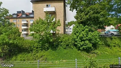 Lägenheter att hyra i Uddevalla - Bild från Google Street View Lägenheter att hyra i Uddevalla - Bild från Google Street View