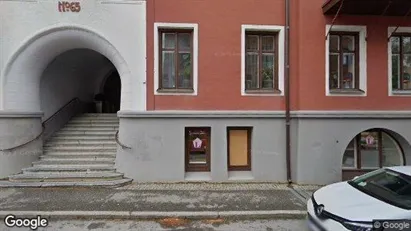 Lägenheter till salu i Östersund - Bild från Google Street View Lägenheter till salu i Östersund - Bild från Google Street View