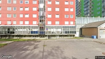 Lägenheter till salu i Huddinge - Bild från Google Street View