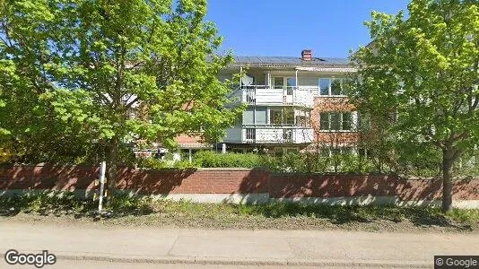 Lägenheter till salu i Sollentuna - Bild från Google Street View