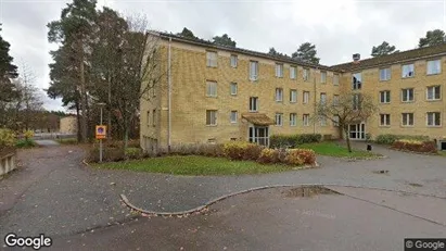 Lägenheter att hyra i Västerås - Bild från Google Street View Lägenheter att hyra i Västerås - Bild från Google Street View