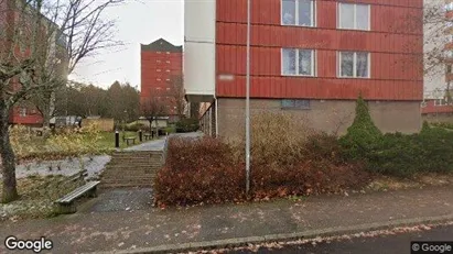 Lägenheter till salu i Upplands Väsby - Bild från Google Street View