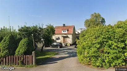 Lägenheter att hyra i Västerås - Bild från Google Street View Lägenheter att hyra i Västerås - Bild från Google Street View