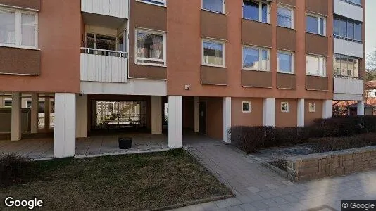 Bostadsrätter till salu i Enköping - Bild från Google Street View