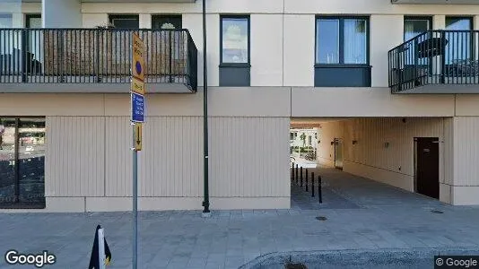 Bostadsrätter till salu i Haninge - Bild från Google Street View