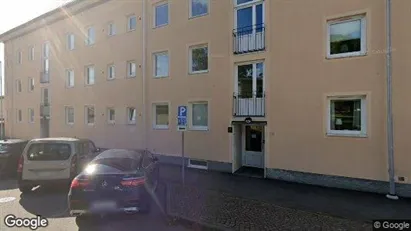 Lägenheter till salu i Oskarshamn - Bild från Google Street View Lägenheter till salu i Oskarshamn - Bild från Google Street View