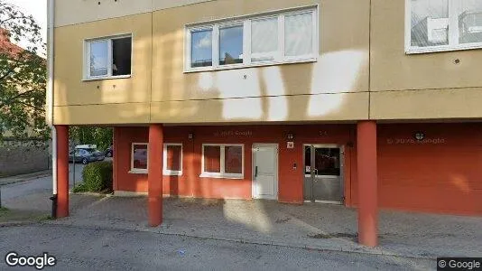 Bostadsrätter till salu i Huddinge - Bild från Google Street View
