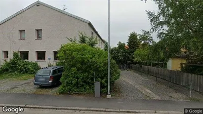 Lägenheter till salu i Uppsala - Bild från Google Street View Lägenheter till salu i Uppsala - Bild från Google Street View