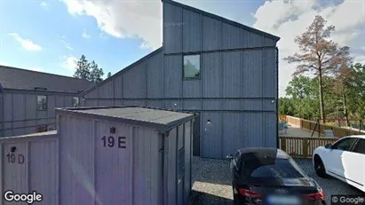 Lägenheter till salu i Huddinge - Bild från Google Street View