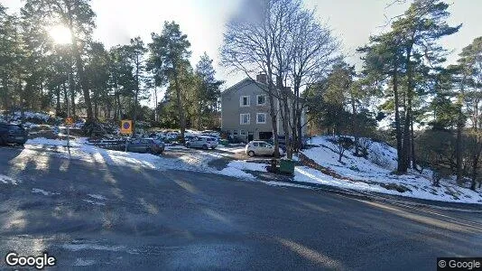 Lägenheter till salu i Danderyd - Bild från Google Street View