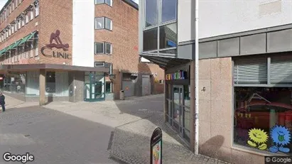 Lägenheter att hyra i Skövde - Bild från Google Street View Lägenheter att hyra i Skövde - Bild från Google Street View