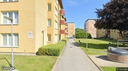 Lägenheter till salu i Huddinge - Bild från Google Street View