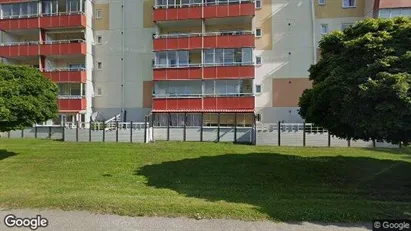 Lägenheter till salu i Flen - Bild från Google Street View