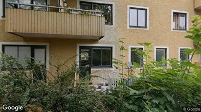 Lägenheter till salu i Solna - Bild från Google Street View