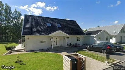 Bostadsrätter till salu i Stenungsund - Bild från Google Street View