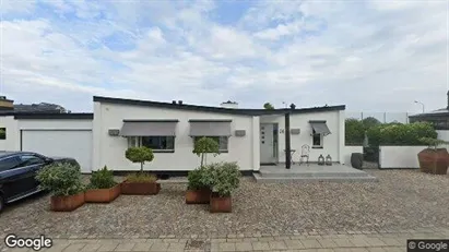 Lägenheter till salu i Limhamn/Bunkeflo - Bild från Google Street View