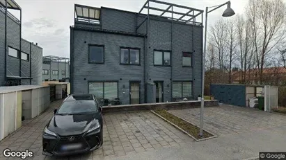 Bostadsrätter till salu i Järfälla - Bild från Google Street View