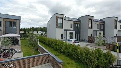 Lägenheter till salu i Österåker - Bild från Google Street View
