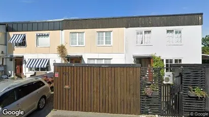 Lägenheter till salu i Nynäshamn - Bild från Google Street View