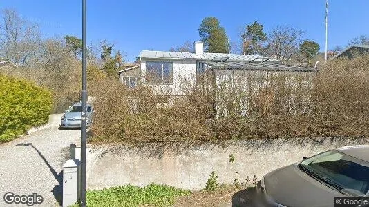 Lägenheter till salu i Nacka - Bild från Google Street View