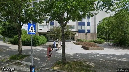 Lägenheter till salu i Täby - Bild från Google Street View
