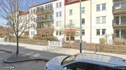 Lägenheter till salu i Österåker - Bild från Google Street View