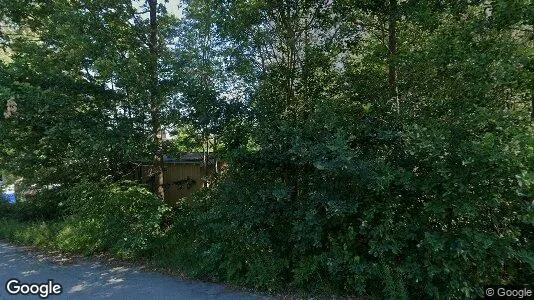 Lägenheter till salu i Huddinge - Bild från Google Street View