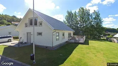 Bostadsrätter till salu i Stenungsund - Bild från Google Street View