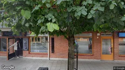 Bostadsrätter till salu i Ekerö - Bild från Google Street View
