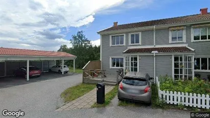 Bostadsrätter till salu i Huddinge - Bild från Google Street View