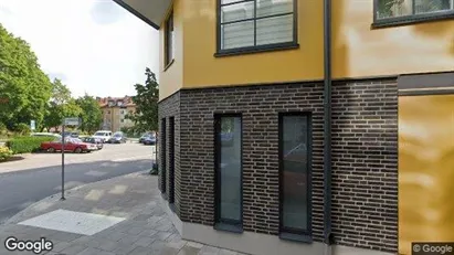Bostadsrätter till salu i Huddinge - Bild från Google Street View