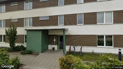 Bostadsrätter till salu i Upplands-Bro - Bild från Google Street View