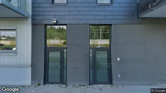Bostadsrätter till salu i Haninge - Bild från Google Street View