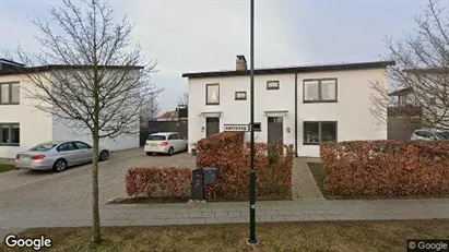 Lägenheter till salu i Helsingborg - Bild från Google Street View Lägenheter till salu i Helsingborg - Bild från Google Street View