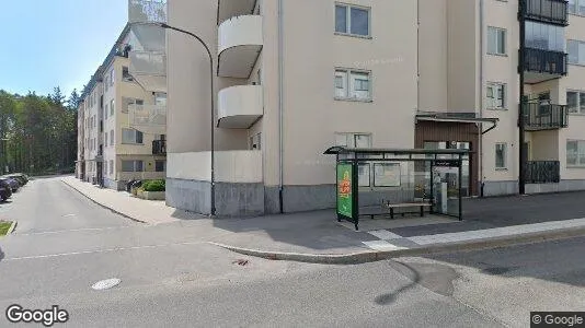 Bostadsrätter till salu i Haninge - Bild från Google Street View