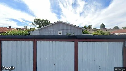 Lägenheter till salu i Ekerö - Bild från Google Street View