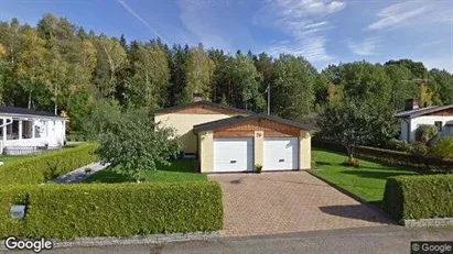 Lägenheter till salu i Köping - Bild från Google Street View