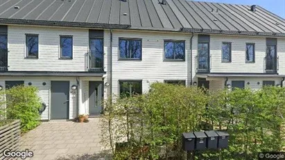 Lägenheter till salu i Båstad - Bild från Google Street View
