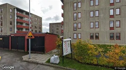 Bostadsrätter till salu i Nacka - Bild från Google Street View Bostadsrätter till salu i Nacka - Bild från Google Street View