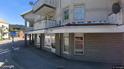 Lägenheter att hyra i Grästorp - Bild från Google Street View Lägenheter att hyra i Grästorp - Bild från Google Street View