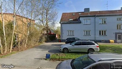 Lägenheter att hyra i Örebro - Bild från Google Street View Lägenheter att hyra i Örebro - Bild från Google Street View