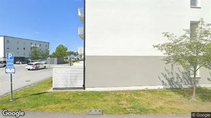 Lägenheter att hyra i Örebro - Bild från Google Street View Lägenheter att hyra i Örebro - Bild från Google Street View