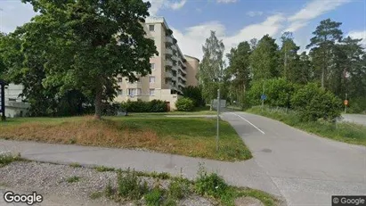 Lägenheter att hyra i Örebro - Bild från Google Street View Lägenheter att hyra i Örebro - Bild från Google Street View