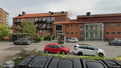 Lägenheter att hyra i Västerås - Bild från Google Street View Lägenheter att hyra i Västerås - Bild från Google Street View