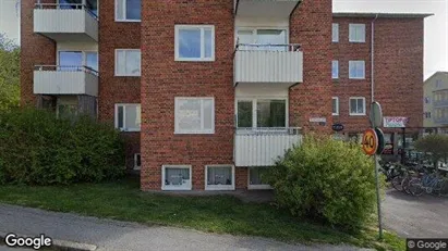 Lägenheter att hyra i Nyköping - Bild från Google Street View Lägenheter att hyra i Nyköping - Bild från Google Street View