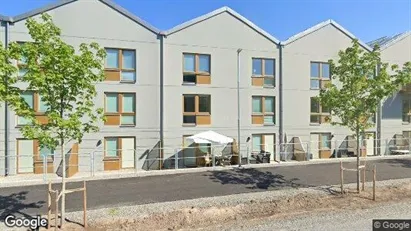 Lägenheter att hyra i Nykvarn - Bild från Google Street View Lägenheter att hyra i Nykvarn - Bild från Google Street View